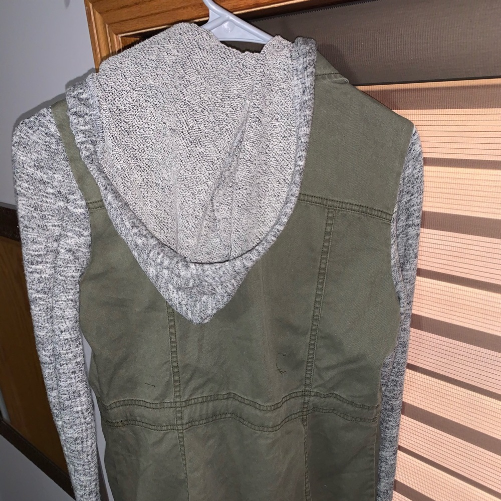 Jacket - Picture 4 of 5